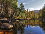 Beautiful Lake Reflection Screensaver Screenshot